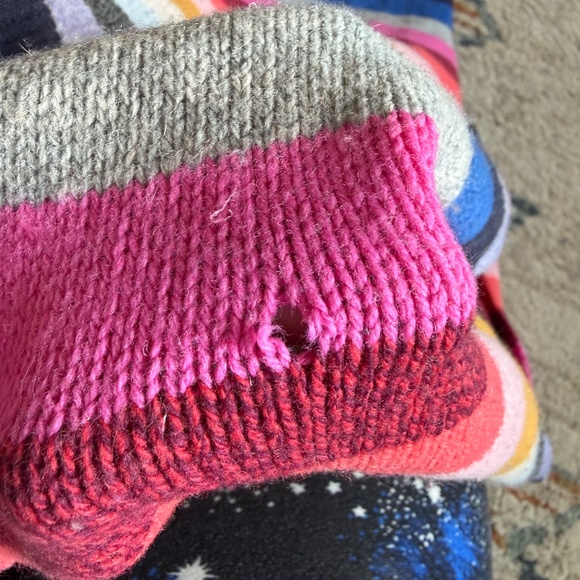 GAP Merino Wool Blend Striped Scarf – Soft, Colorful, Cozy — flaw - Picture 7 of 7